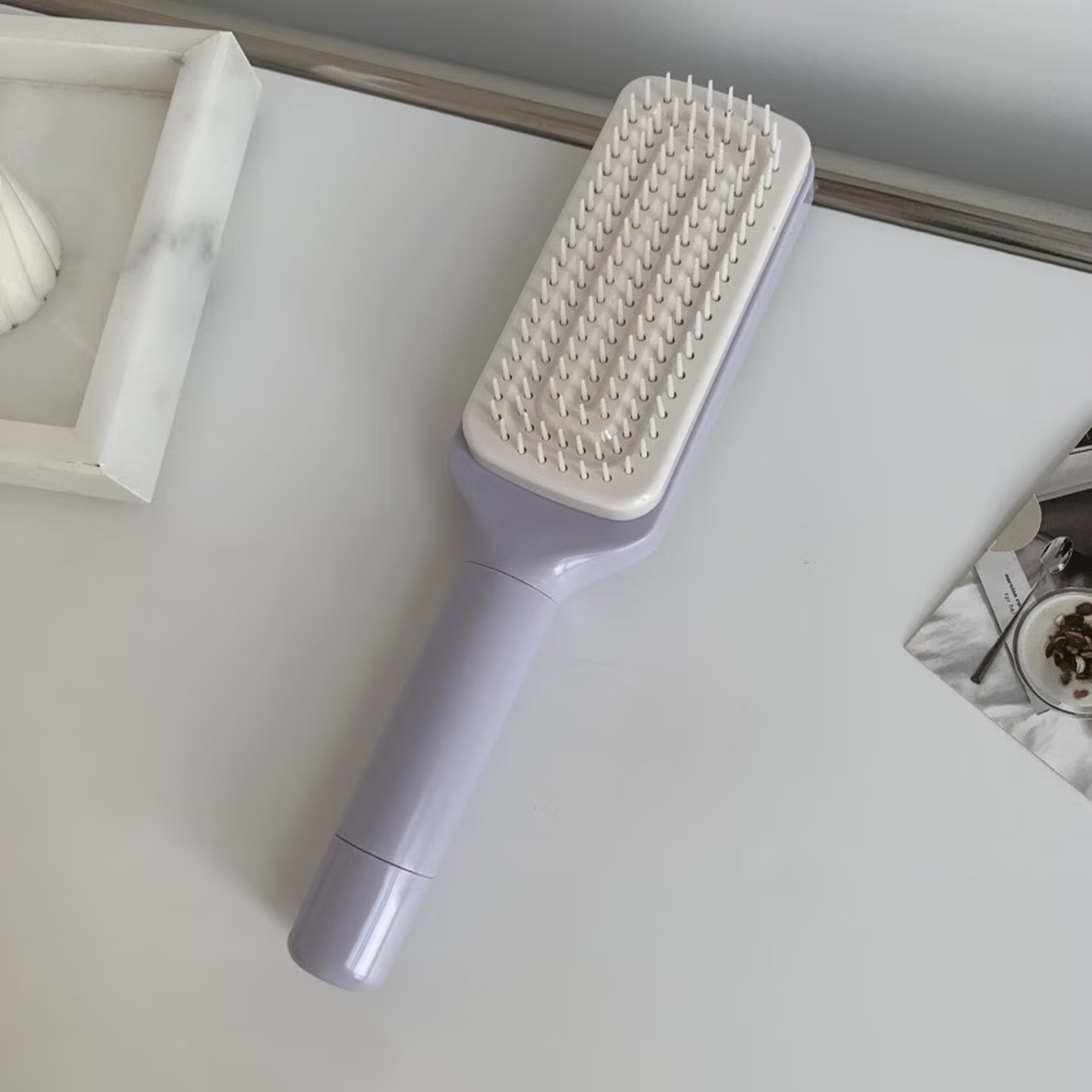 Retractable Air Cushion Hair Brush with One-Click Self-Cleaning